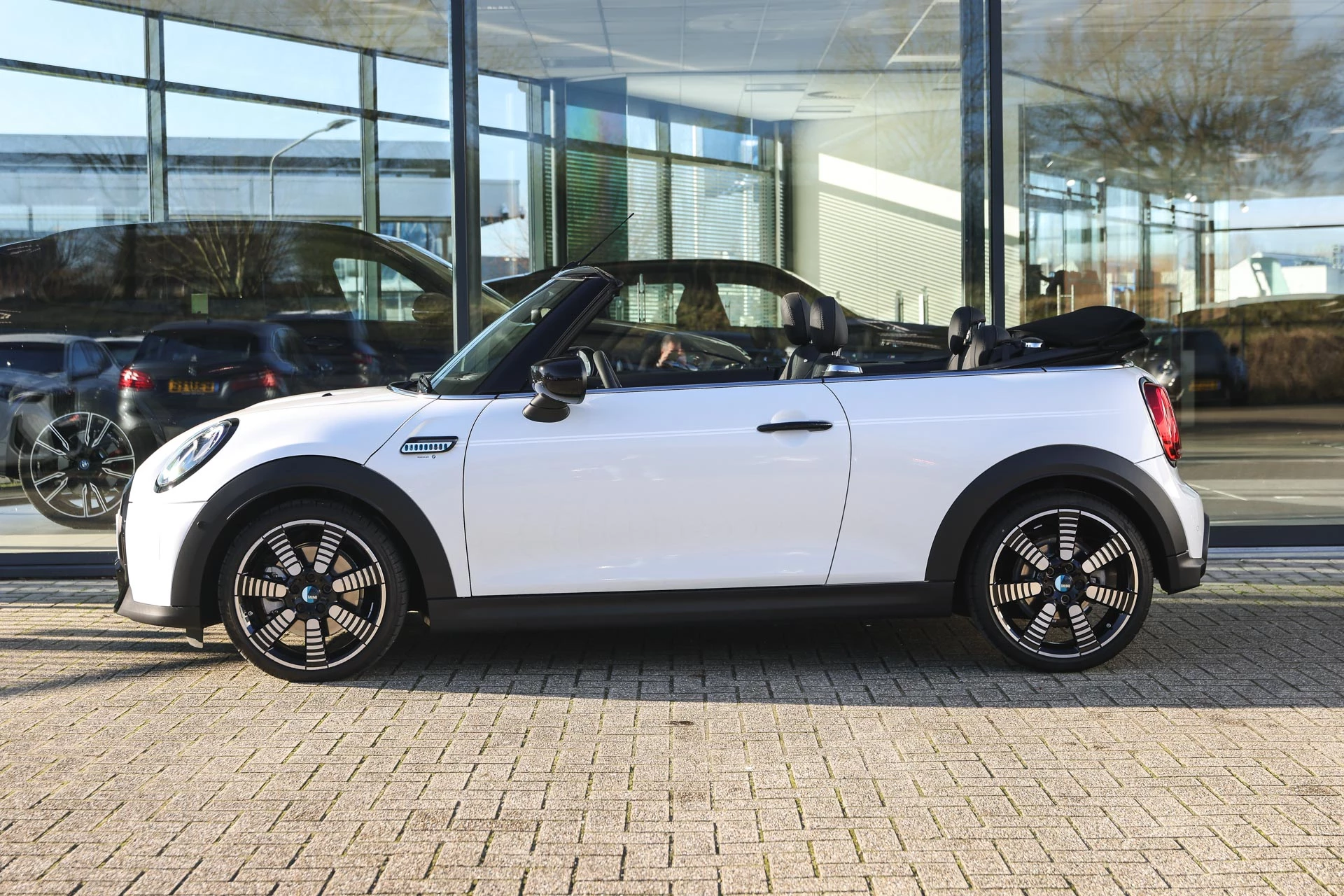 Hoofdafbeelding MINI Cooper S Cabrio