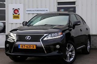 Hoofdafbeelding Lexus RX Lexus RX 450h 4WD*Perfect Onderh.*Dak/Trekhaak/Dubbel Glas/Leder/Stoelverw./Camera/Navi/Memorie/LED/DAB/Keyless Entry+Go/Elek. Klep/Parkeersens.V+A/19 inch LM*