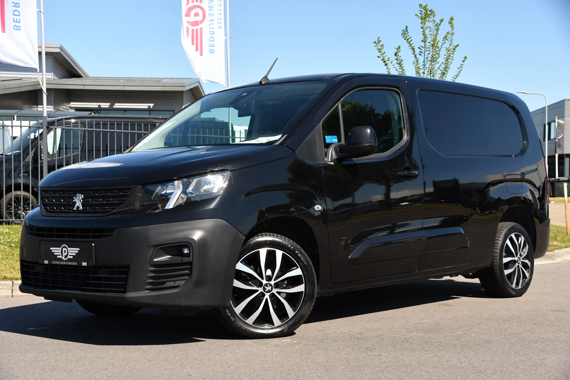 Hoofdafbeelding Peugeot Partner