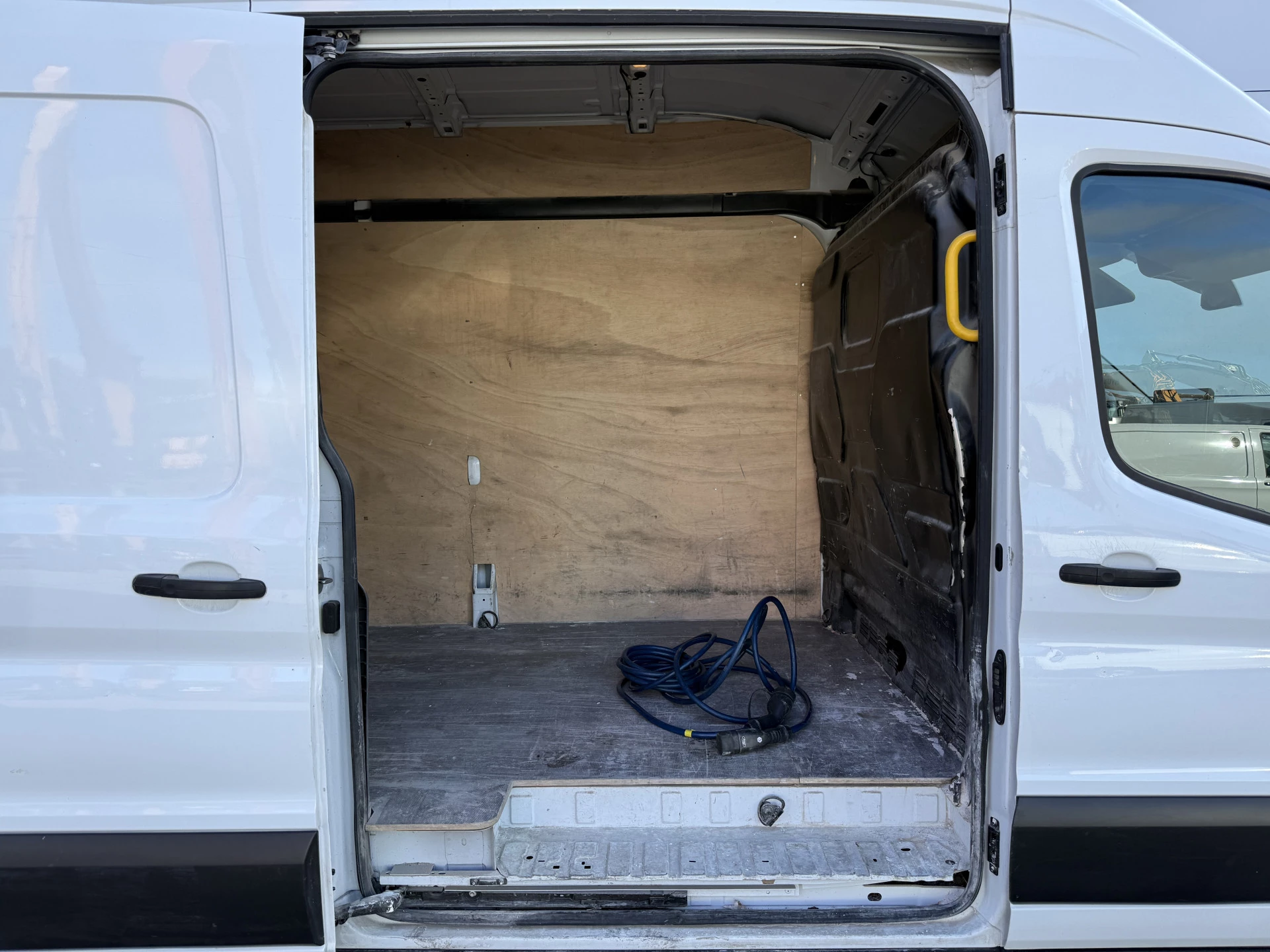 Hoofdafbeelding Ford E-Transit