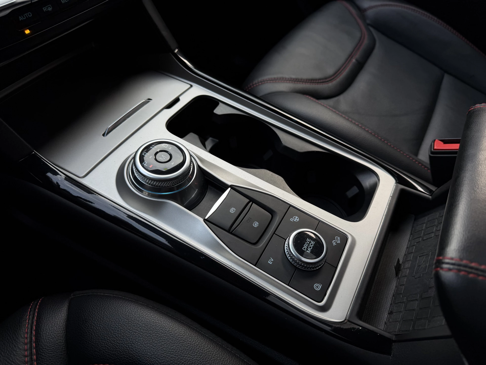 Hoofdafbeelding Ford Explorer