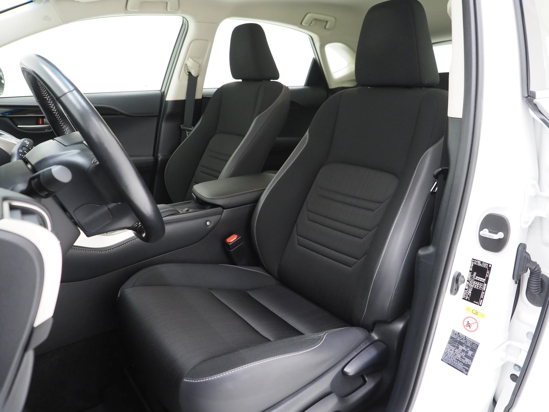 Hoofdafbeelding Lexus NX