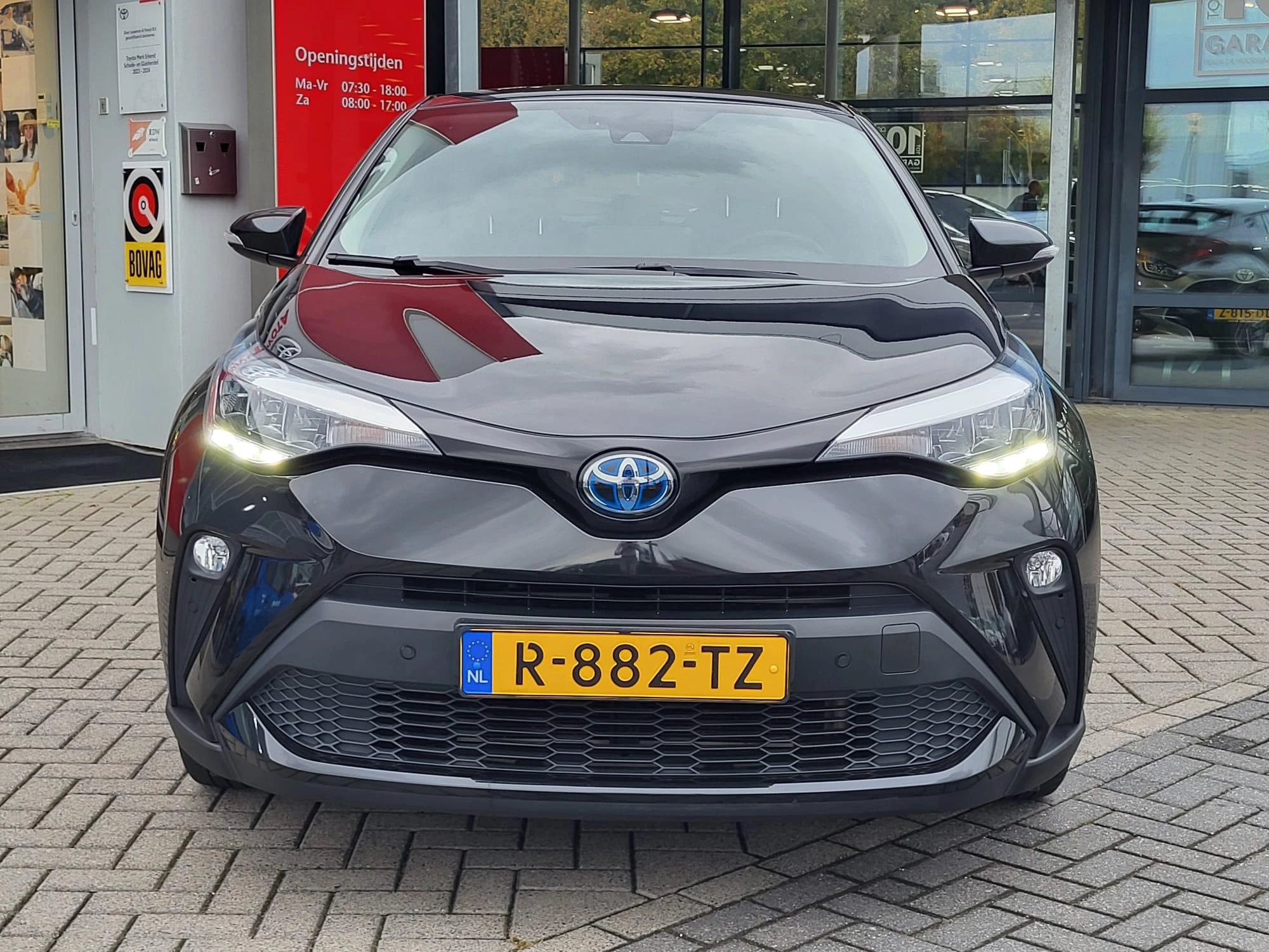 Hoofdafbeelding Toyota C-HR