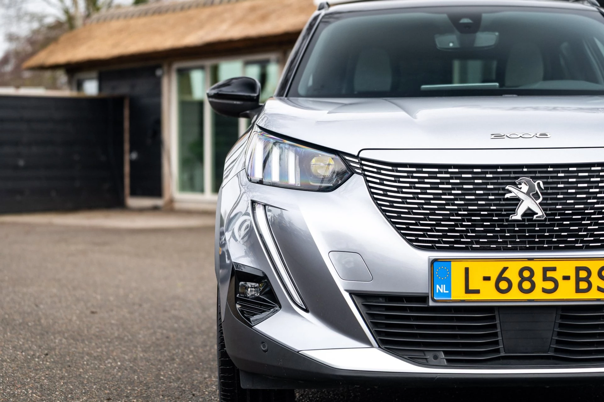 Hoofdafbeelding Peugeot e-2008