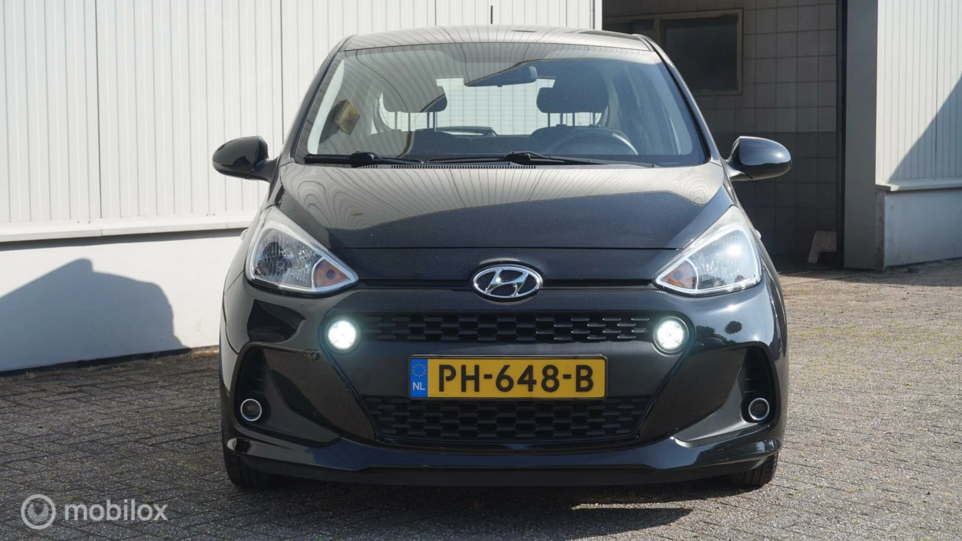 Hoofdafbeelding Hyundai i10