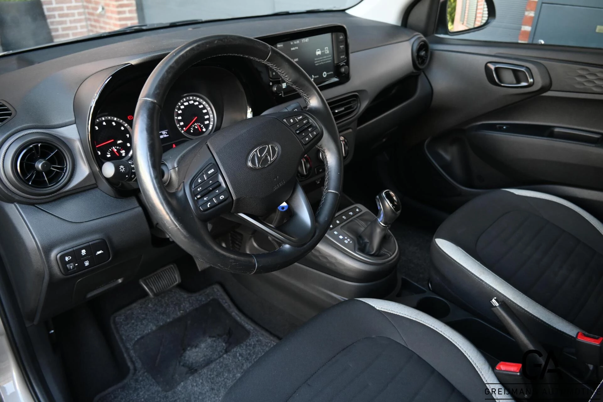 Hoofdafbeelding Hyundai i10