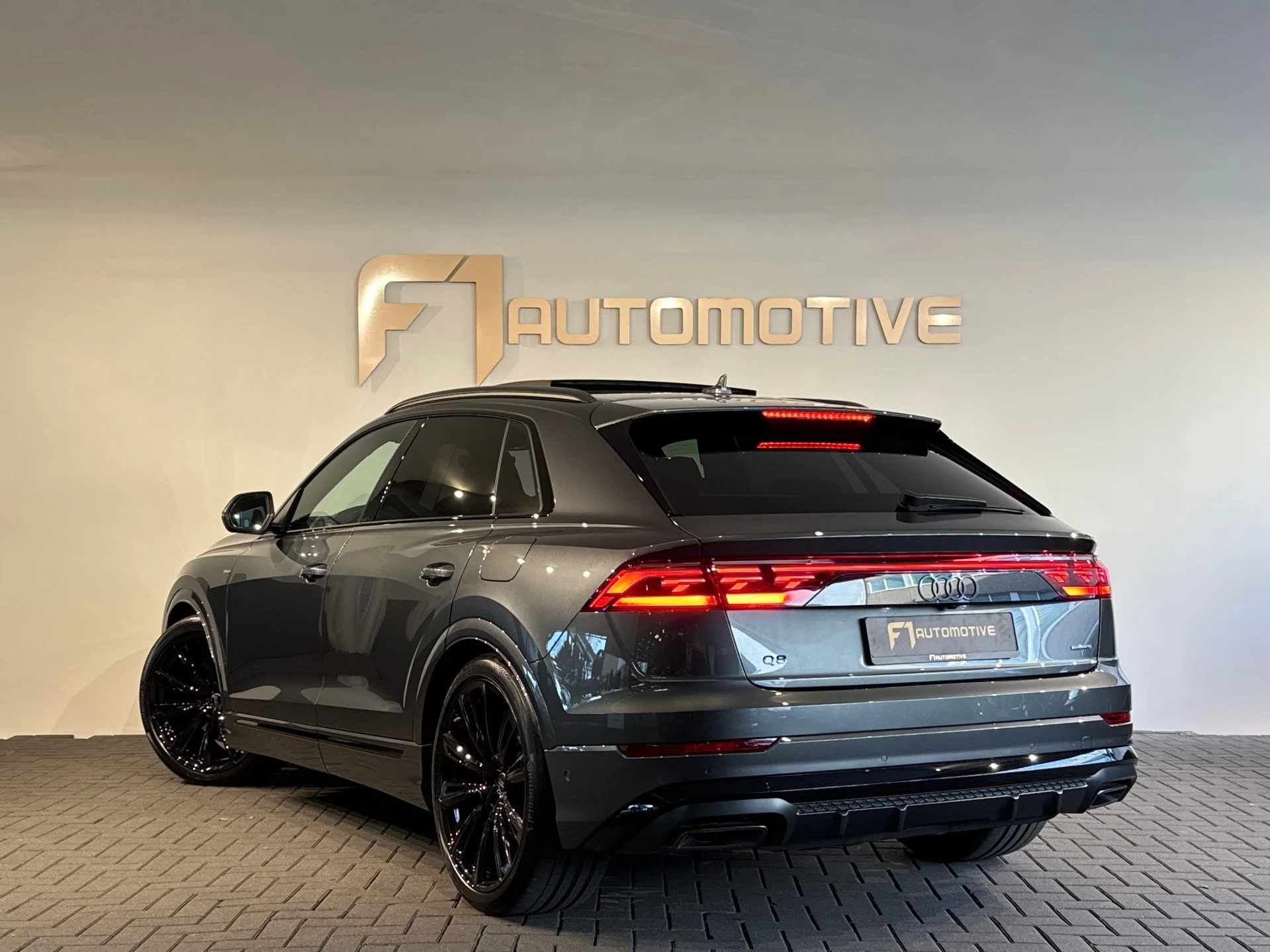 Hoofdafbeelding Audi Q8