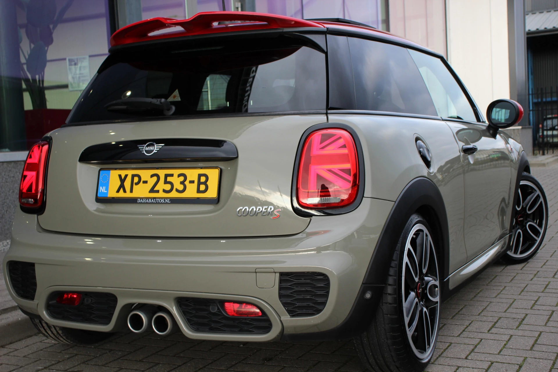 Hoofdafbeelding MINI Cooper S