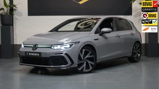 Hoofdafbeelding Volkswagen Golf Volkswagen Golf VIII 1.5 eTSI R-Line AUTOMAAT-ACC-AMBIANCE-CAMERA-HARMAN KARDON-IQ LIGHT-KEYLESS-STOELVERWARMING