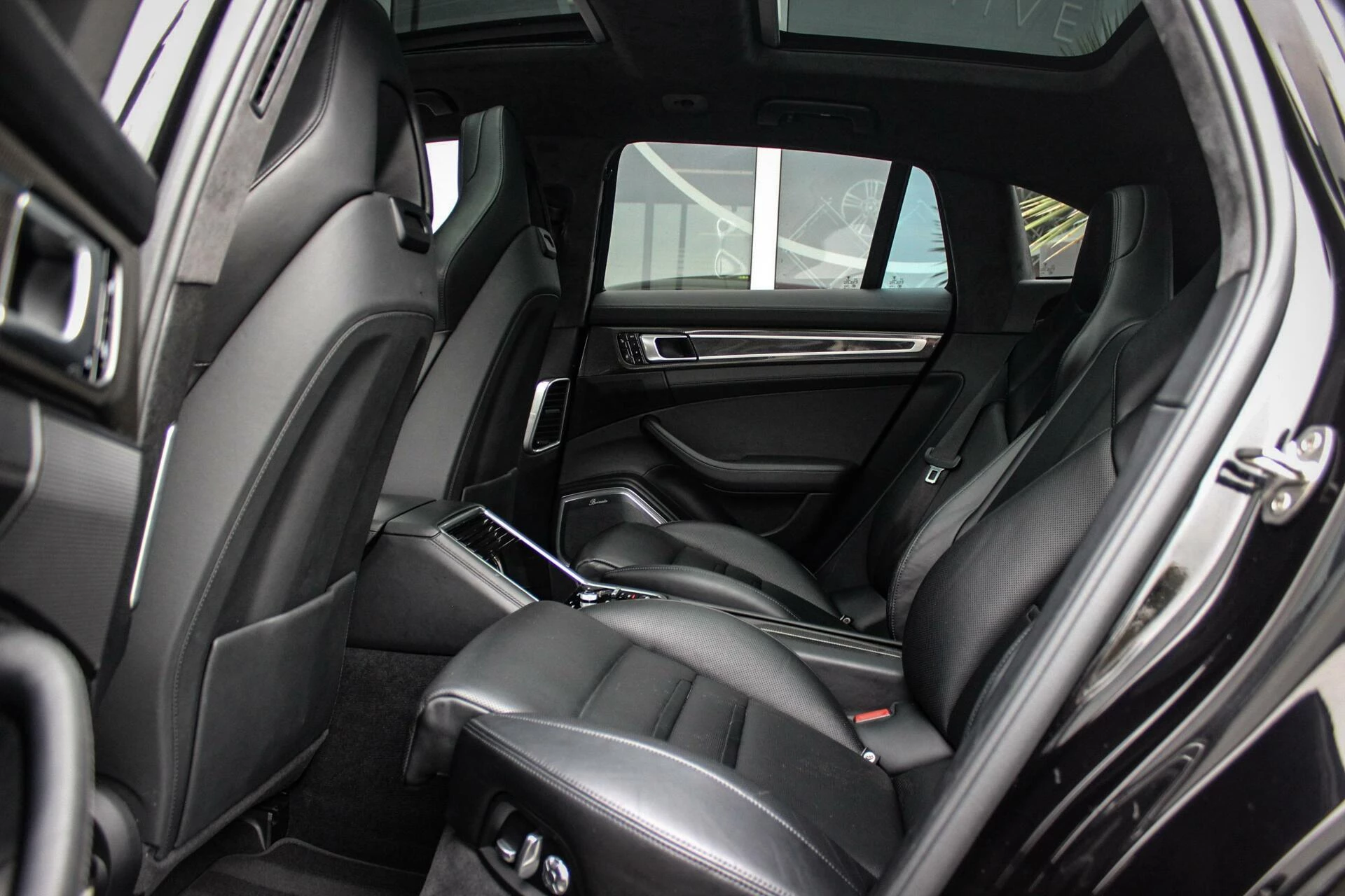 Hoofdafbeelding Porsche Panamera