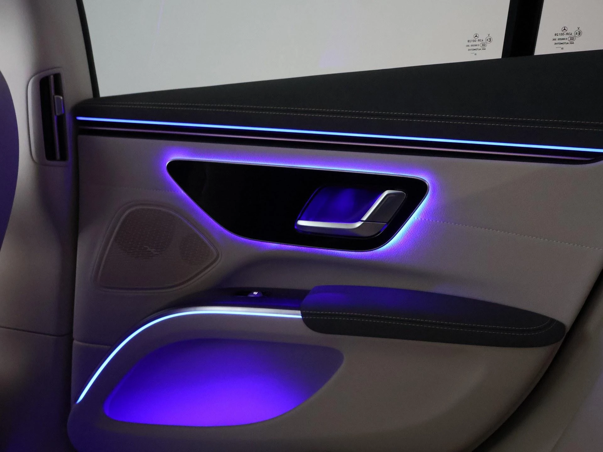 Hoofdafbeelding Mercedes-Benz EQS