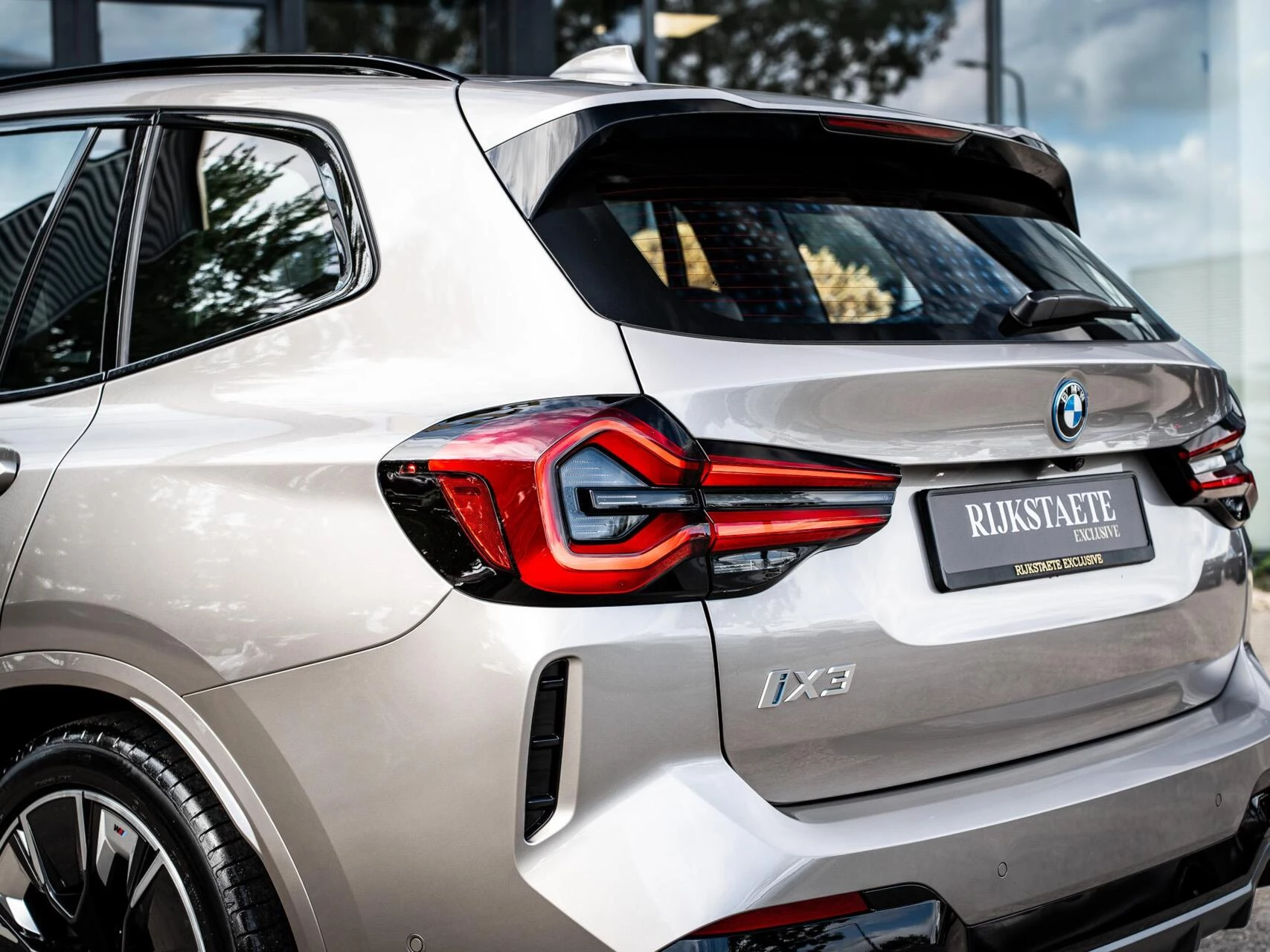 Hoofdafbeelding BMW iX3