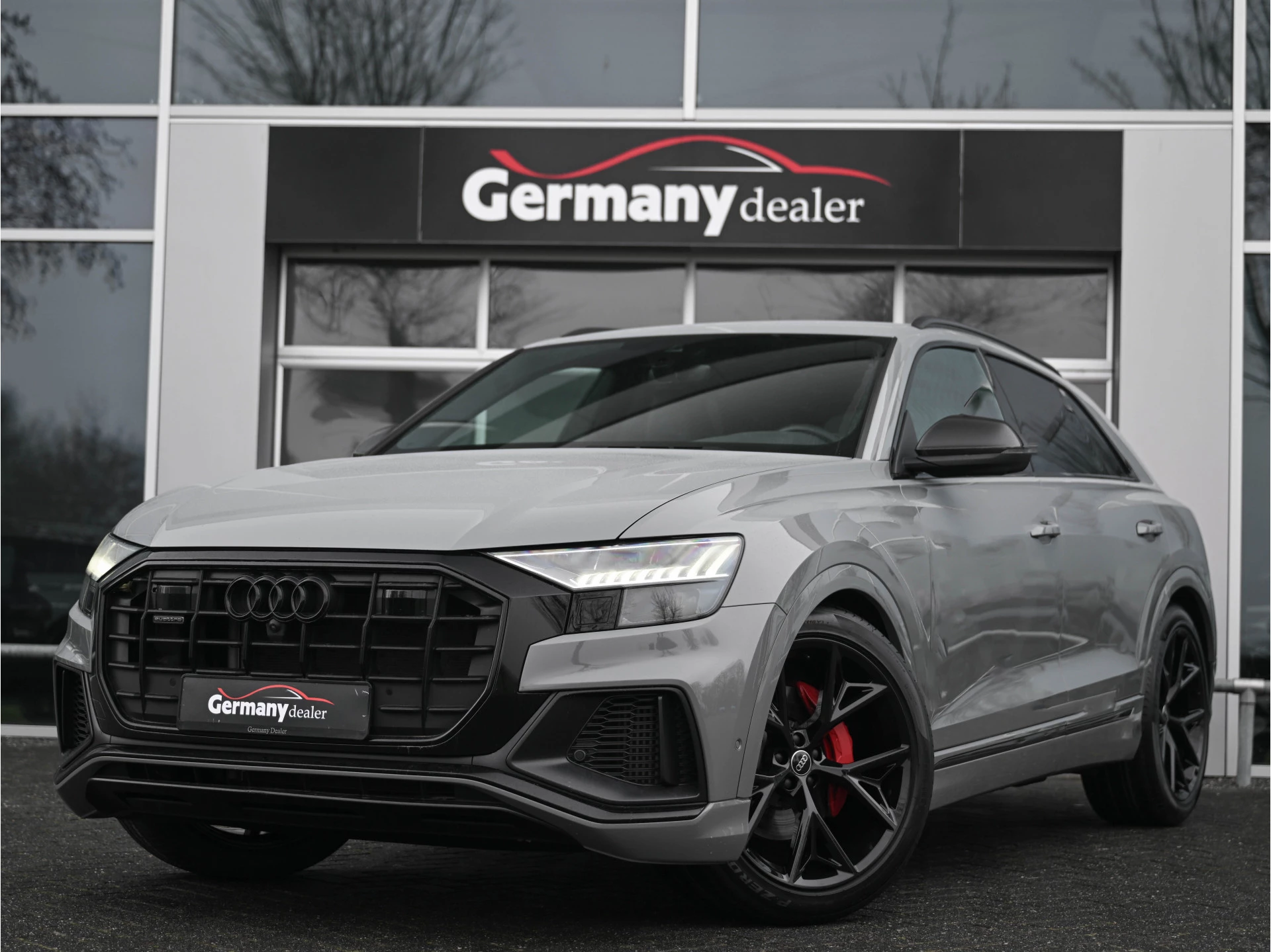 Hoofdafbeelding Audi Q8
