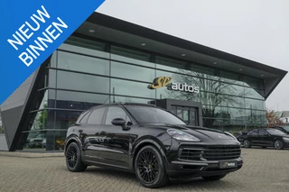 Porsche Cayenne S 2.9 S 441pk Panoramadak Trekhaak elektrisch Comfortstoelen Black edition Luchtvering DAB Sfeerverlichting