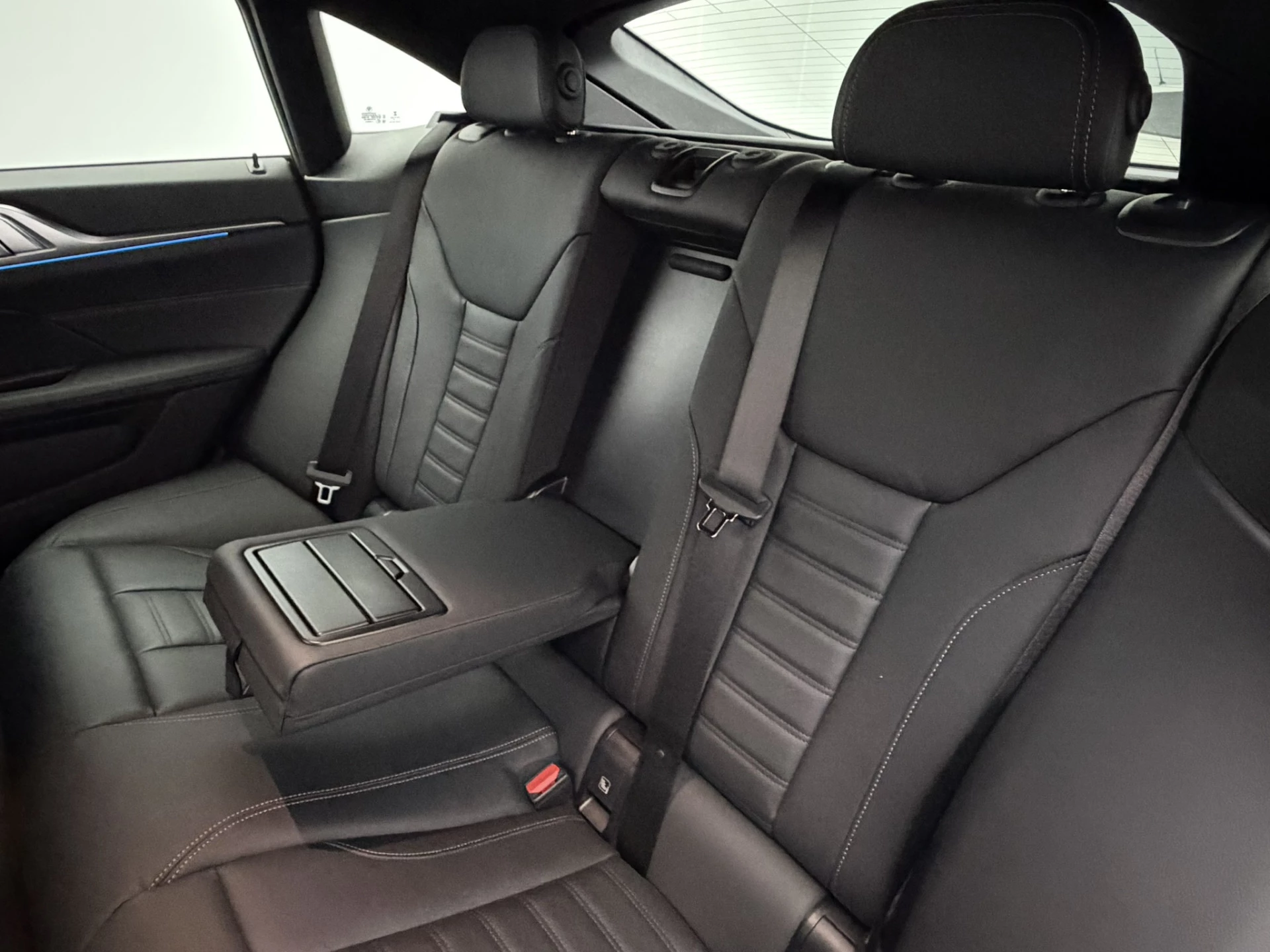 Hoofdafbeelding BMW i4