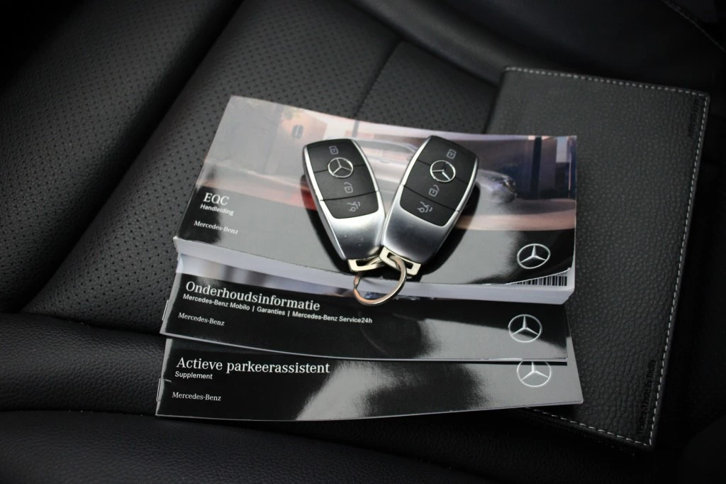 Hoofdafbeelding Mercedes-Benz EQC