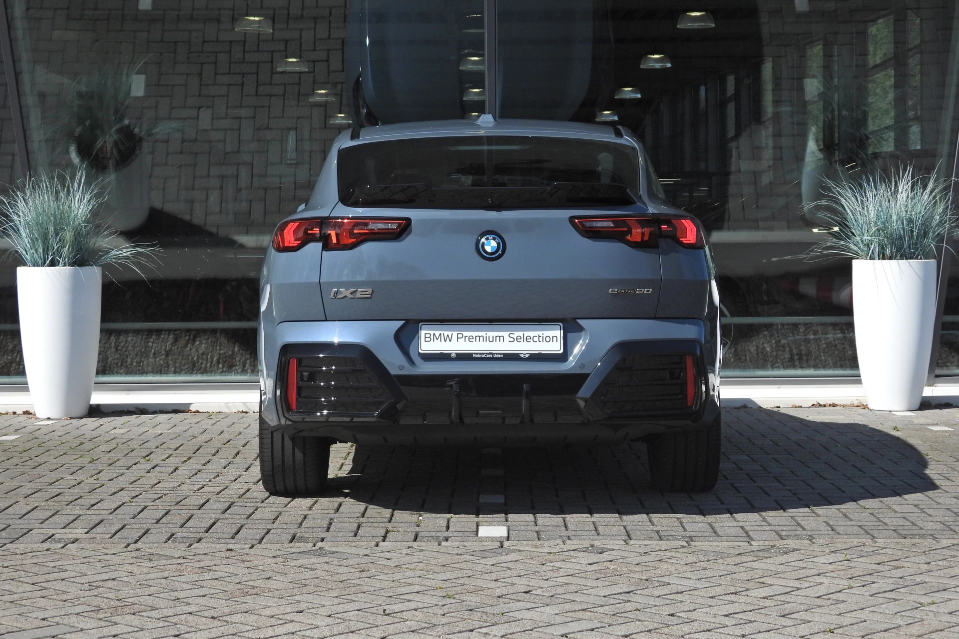 Hoofdafbeelding BMW iX2