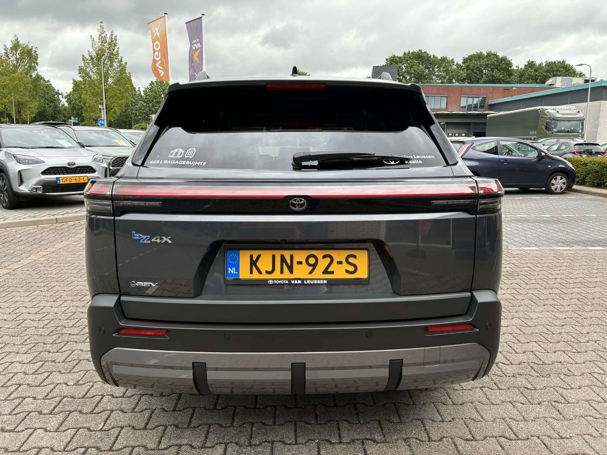 Hoofdafbeelding Toyota bZ4X