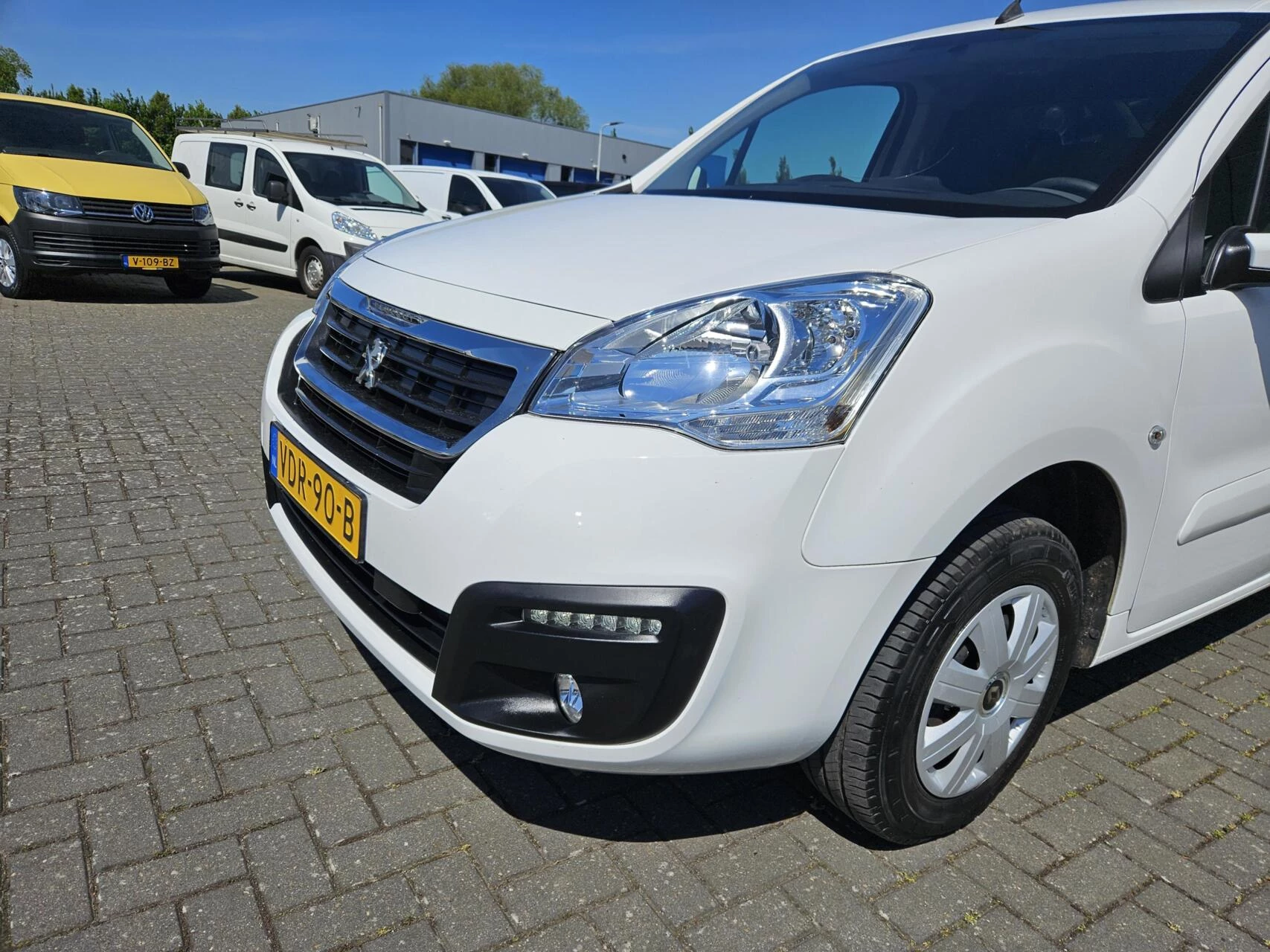 Hoofdafbeelding Peugeot Partner