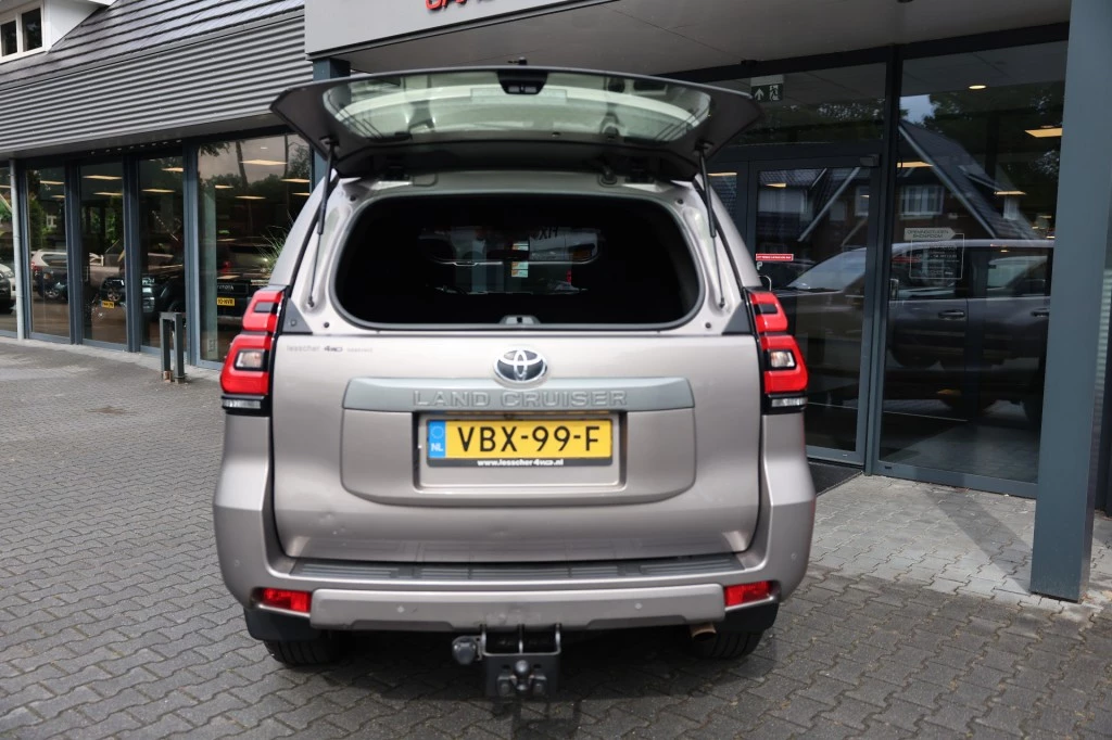 Hoofdafbeelding Toyota Land Cruiser