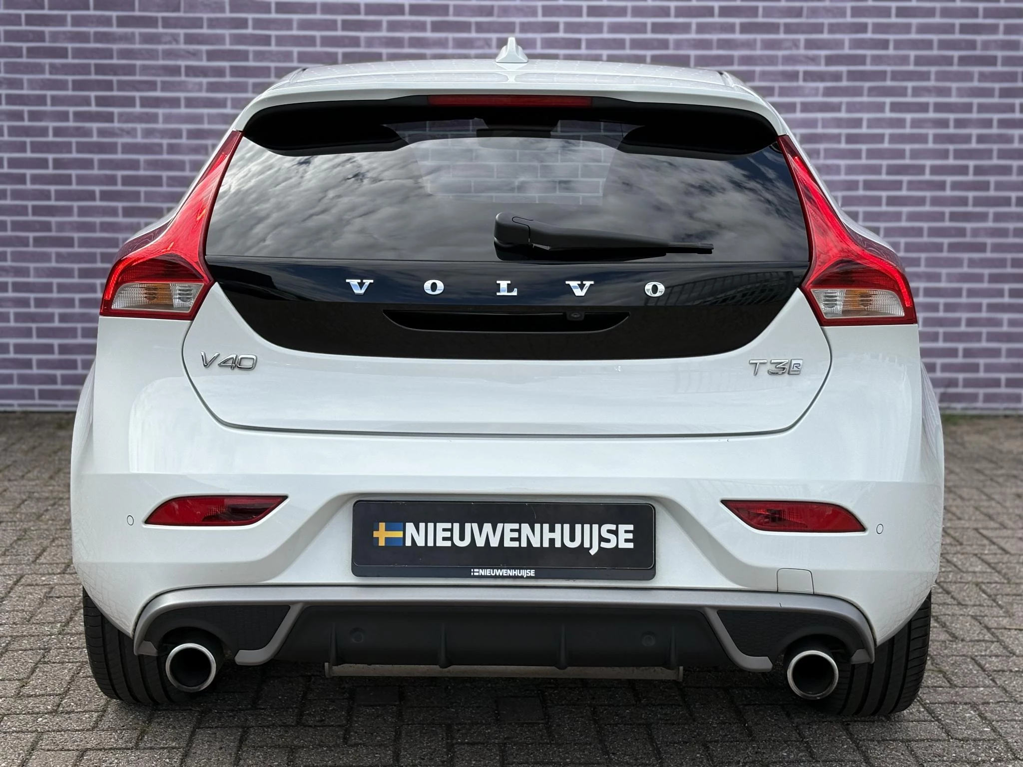Hoofdafbeelding Volvo V40