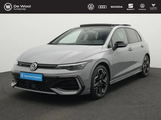 Volkswagen Golf 1.5 eTSI 150 pk DSG R-Line Edition | Panoramadak | 360 camera | IQ Light | Head-up display