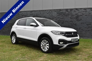 Hoofdafbeelding Volkswagen T-Cross Volkswagen T-Cross 1.0 TSI Life Keyless/apple carplay/Stoelverwarming rijklaarprijs