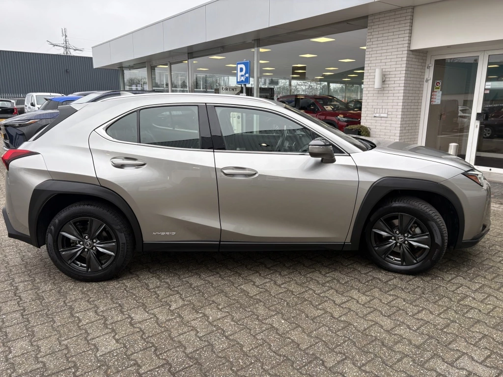Hoofdafbeelding Lexus UX