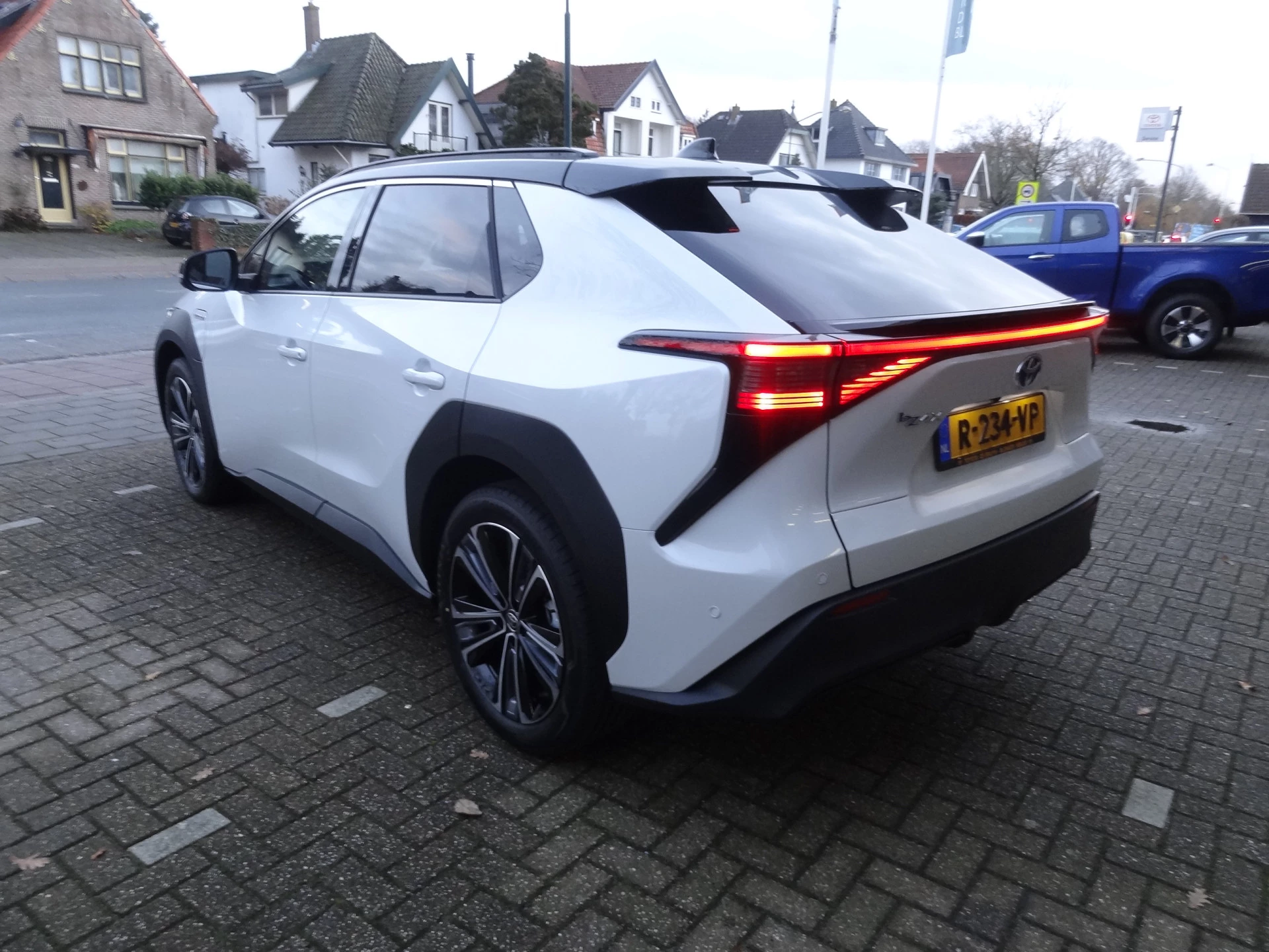 Hoofdafbeelding Toyota bZ4X