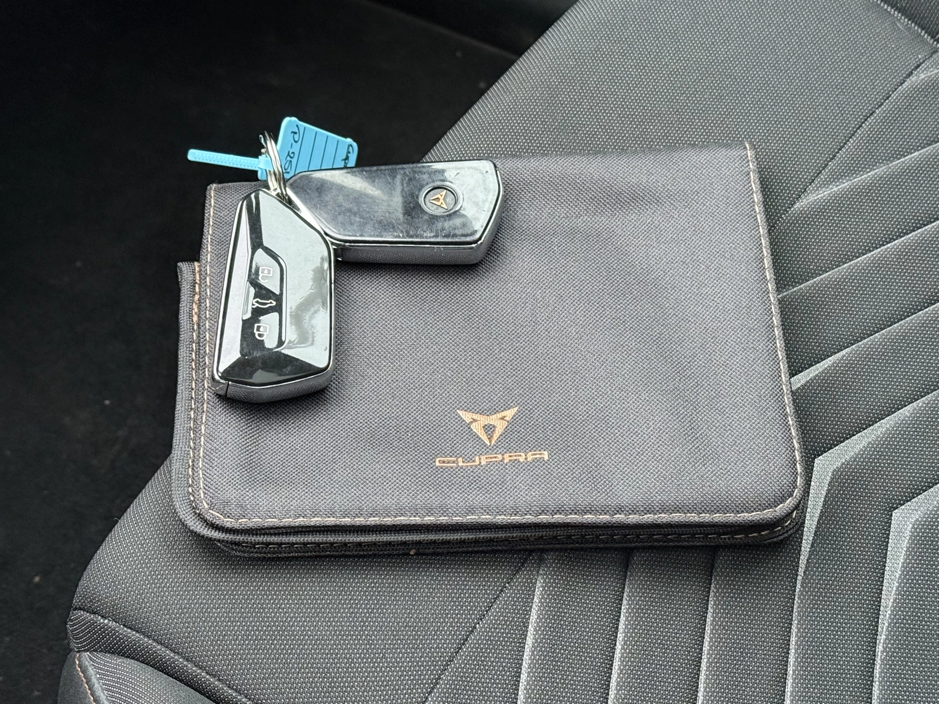 Hoofdafbeelding CUPRA Born