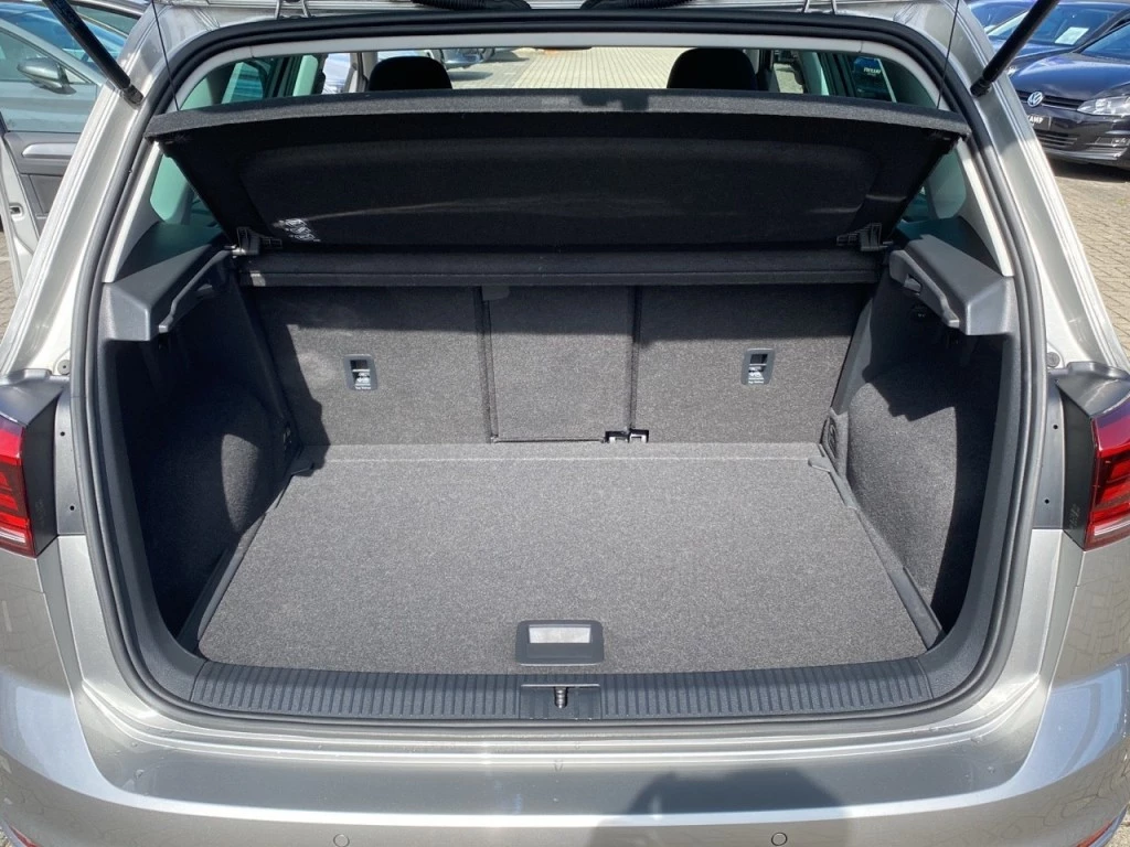 Hoofdafbeelding Volkswagen Golf Sportsvan