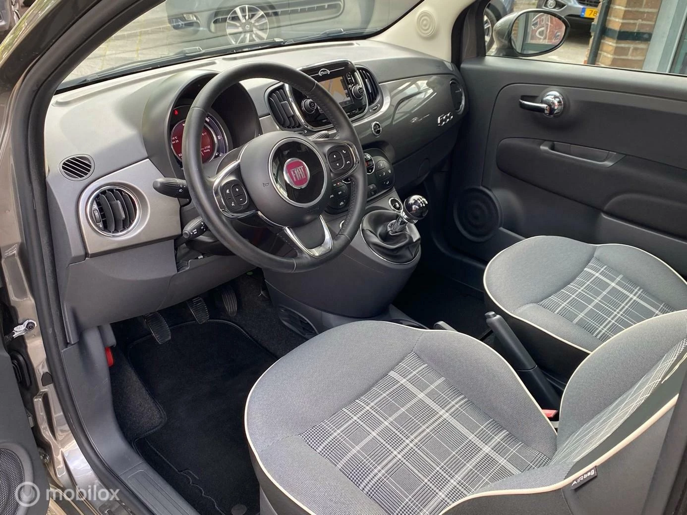 Hoofdafbeelding Fiat 500