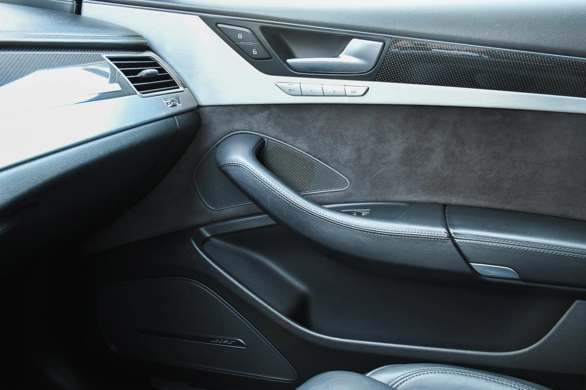 Hoofdafbeelding Audi S8