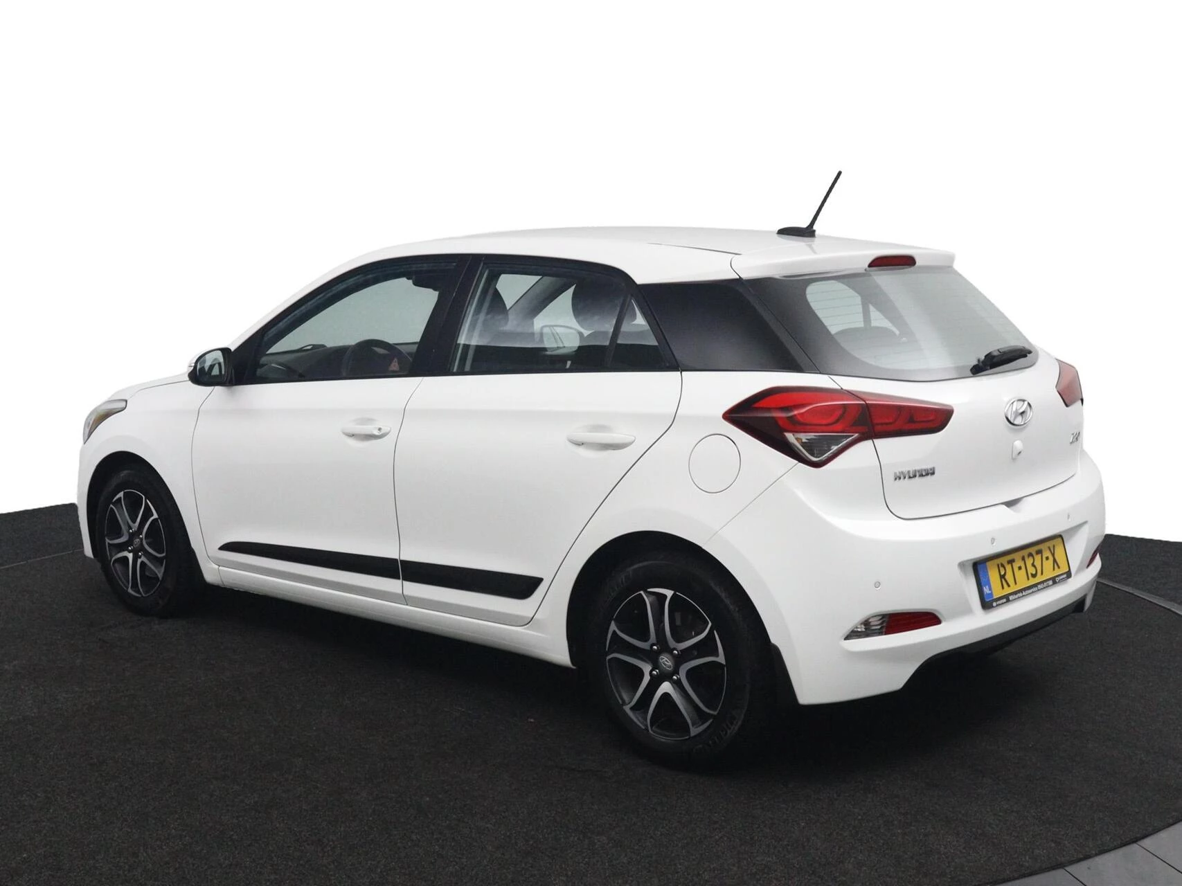 Hoofdafbeelding Hyundai i20