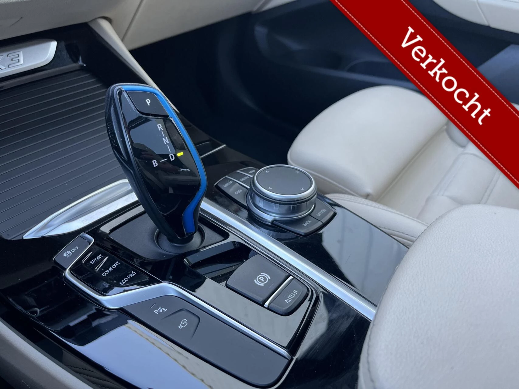 Hoofdafbeelding BMW iX3