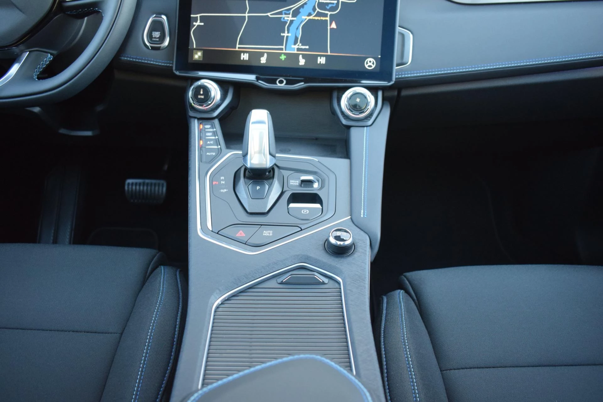 Hoofdafbeelding Lynk & Co 01