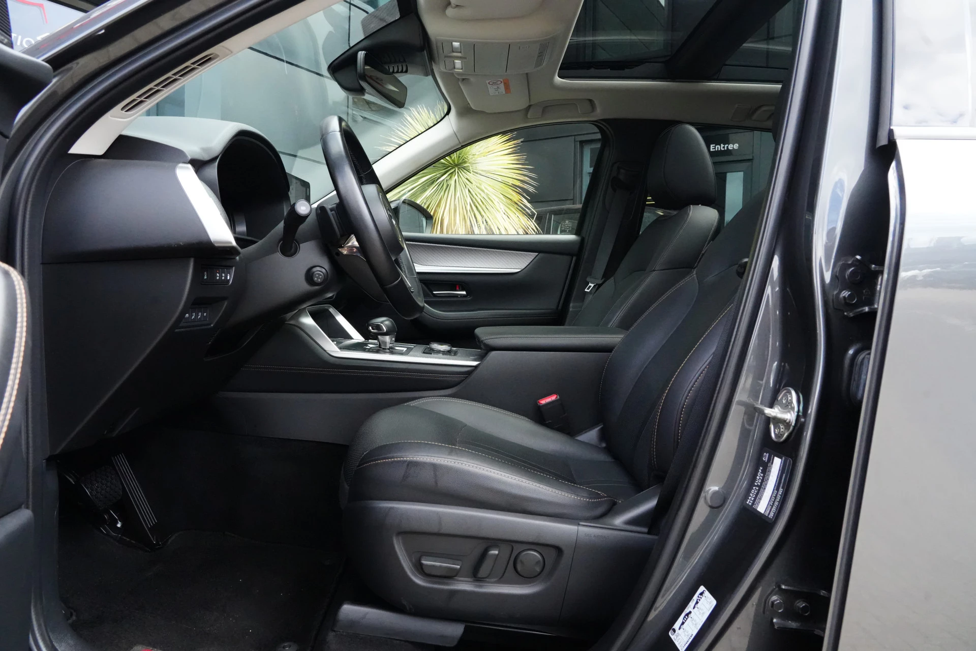 Hoofdafbeelding Mazda CX-60