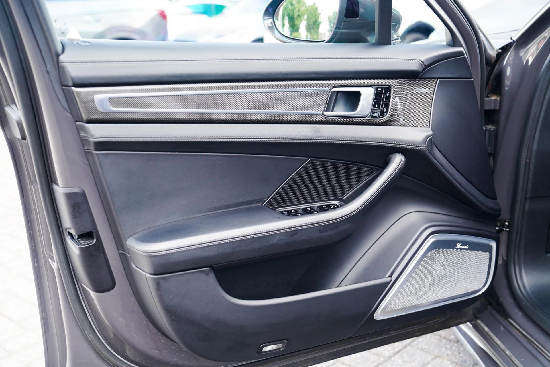 Hoofdafbeelding Porsche Panamera
