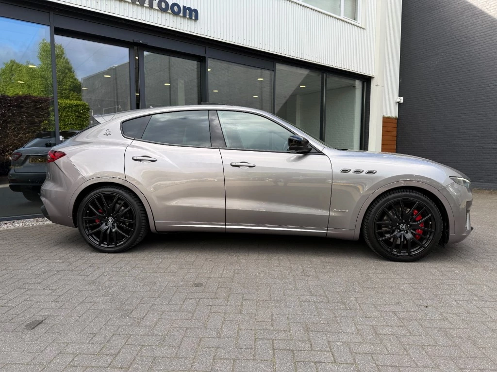 Hoofdafbeelding Maserati Levante