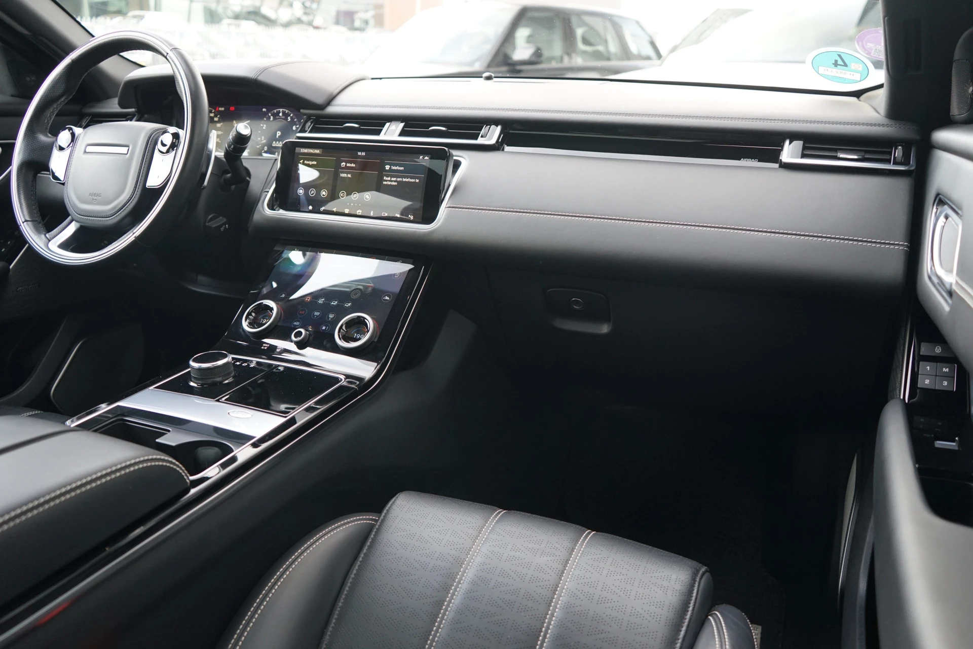 Hoofdafbeelding Land Rover Range Rover Velar