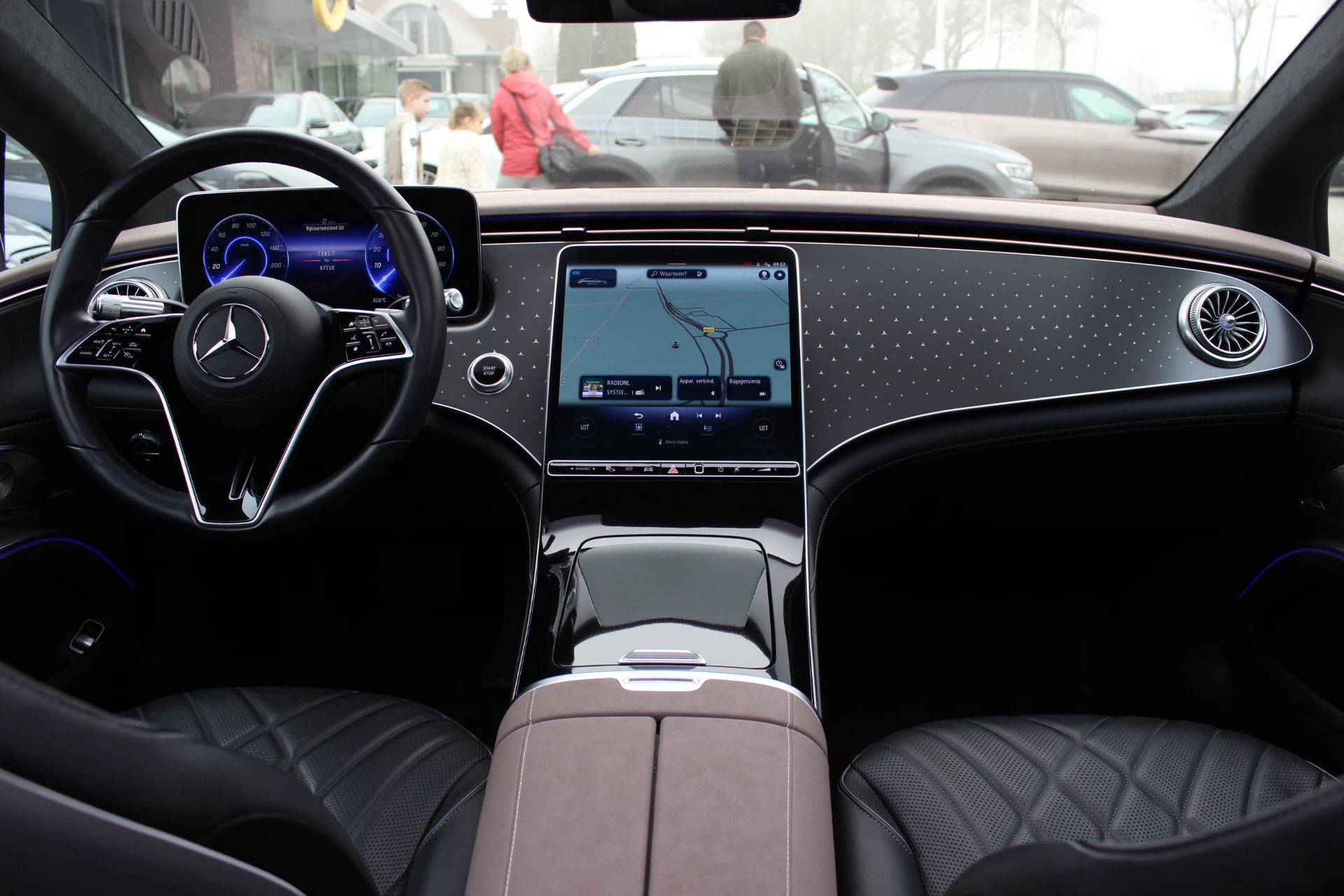 Hoofdafbeelding Mercedes-Benz EQS