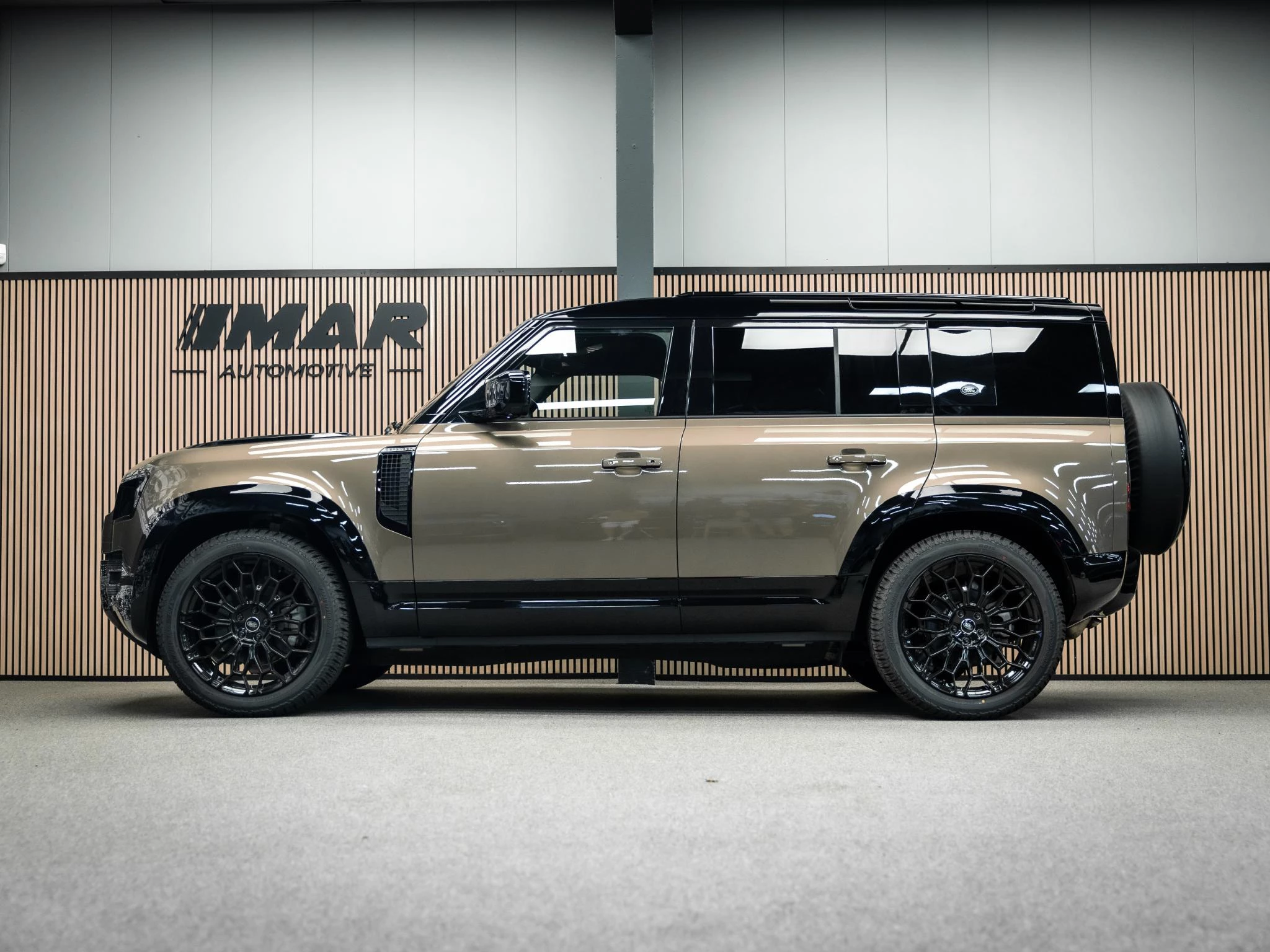 Hoofdafbeelding Land Rover Defender