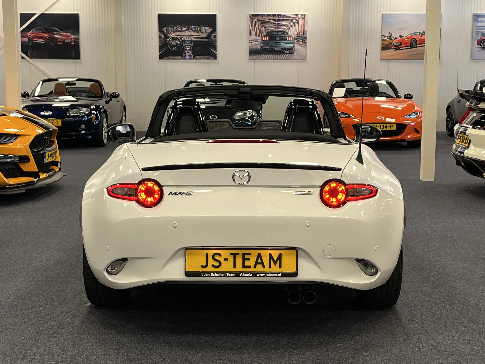 Hoofdafbeelding Mazda MX-5
