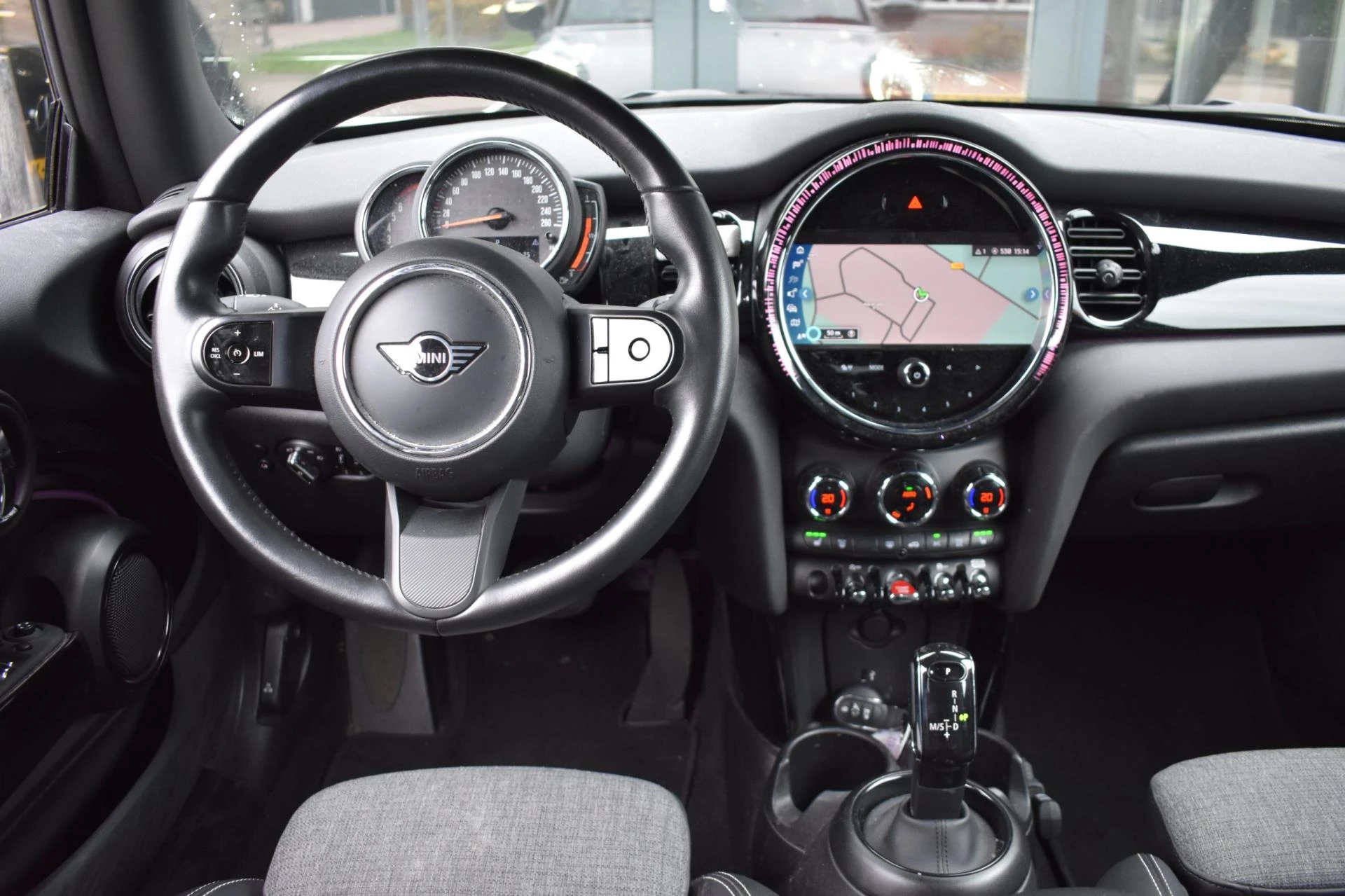 Hoofdafbeelding MINI Cooper