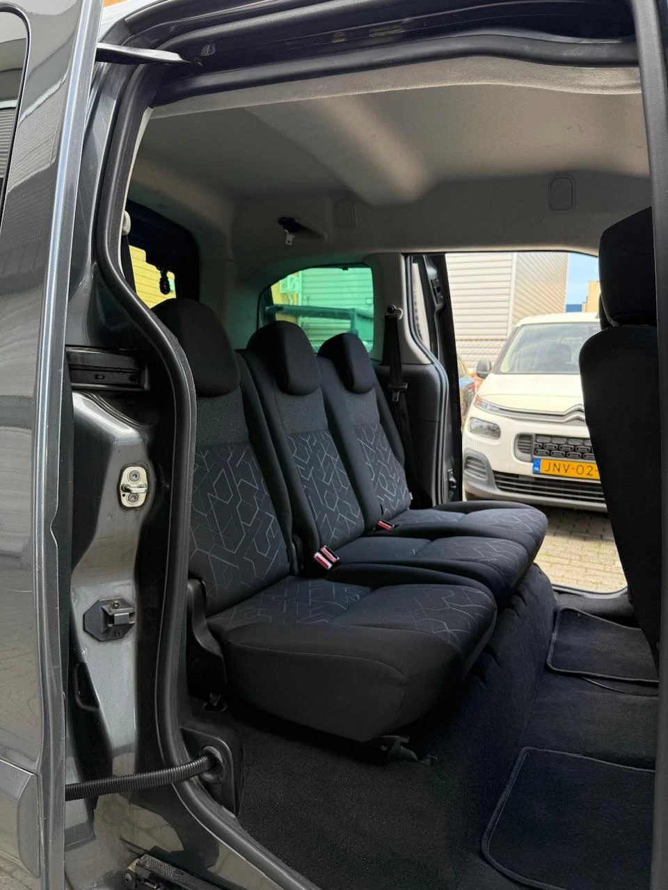 Hoofdafbeelding Peugeot Partner