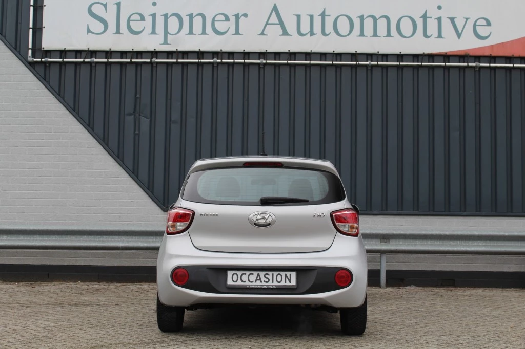 Hoofdafbeelding Hyundai i10