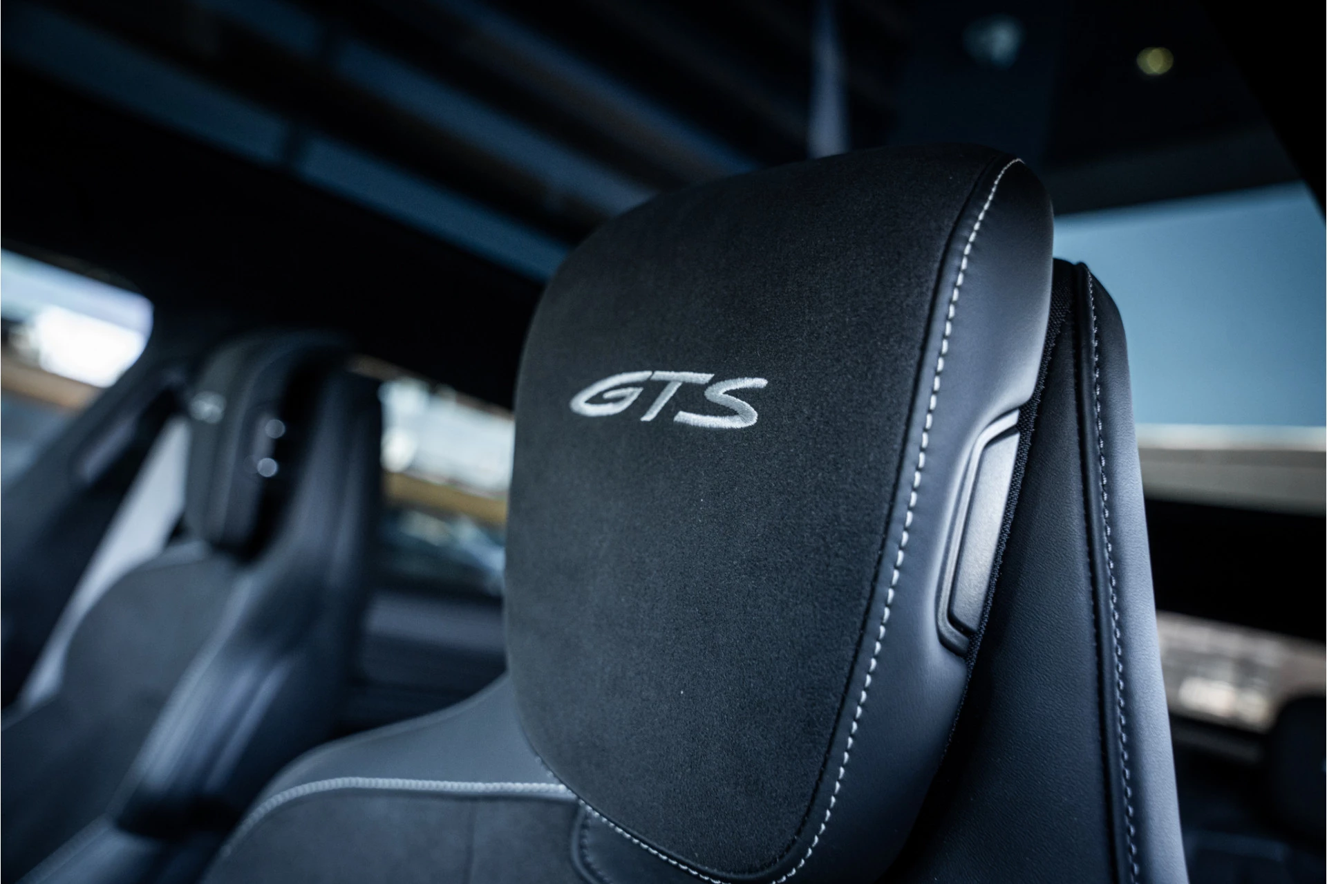 Hoofdafbeelding Porsche Taycan
