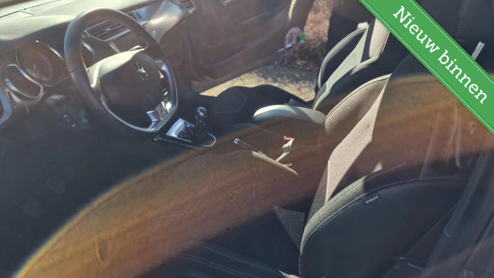 Hoofdafbeelding DS DS 3