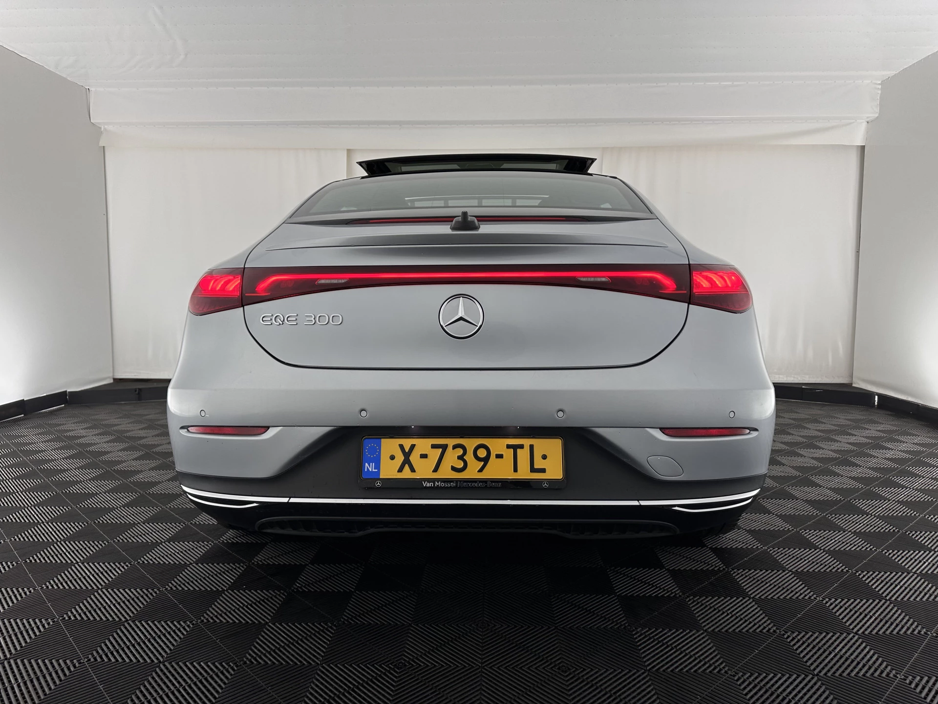 Hoofdafbeelding Mercedes-Benz EQE