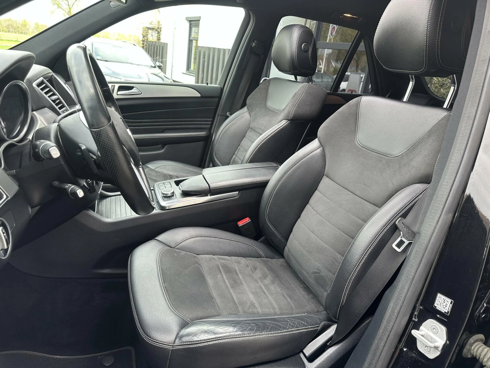 Hoofdafbeelding Mercedes-Benz M-Klasse